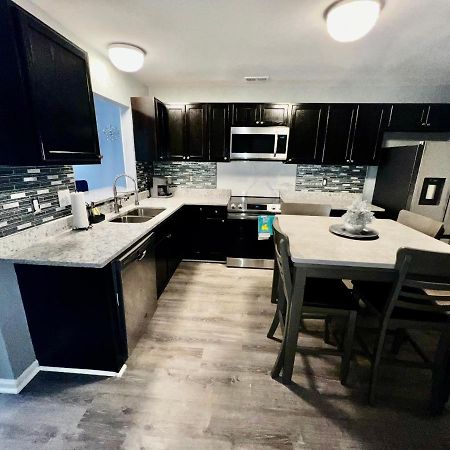 Luxury Townhome Jacksonville, Nc מראה חיצוני תמונה