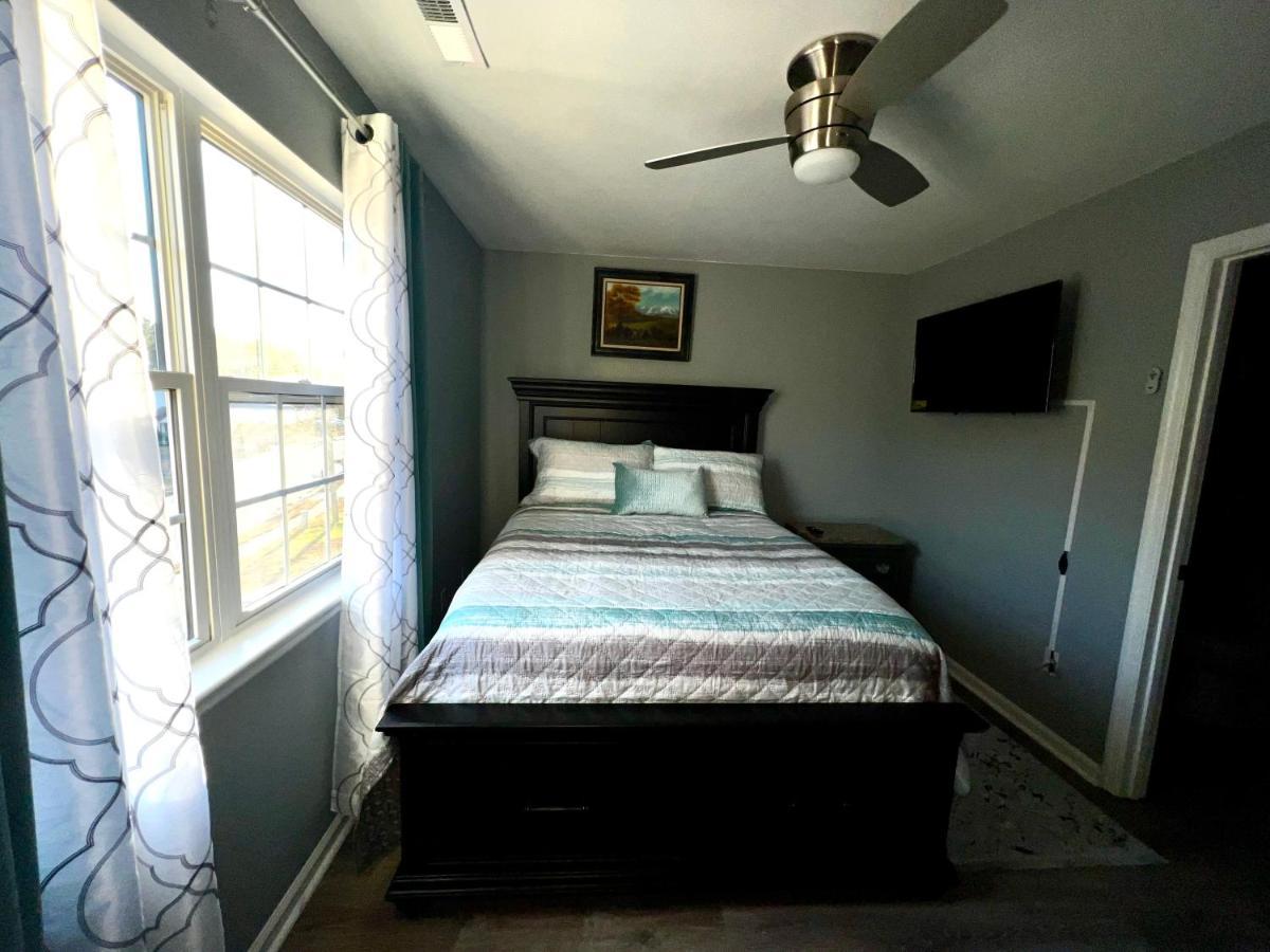 Luxury Townhome Jacksonville, Nc מראה חיצוני תמונה